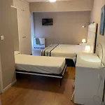 شقة فندقية Estudios Aranzazu 2*