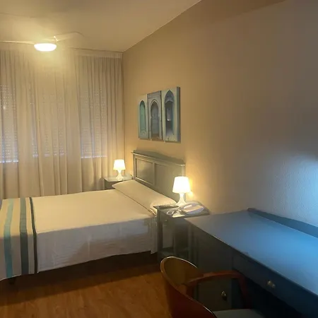 Estudios Aranzazu 2* Σανταντέρ