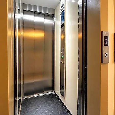 Estudios Aranzazu شقة فندقية 2*