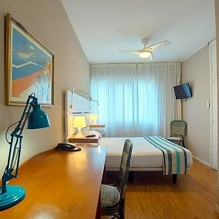 شقة فندقية Estudios Aranzazu 2*