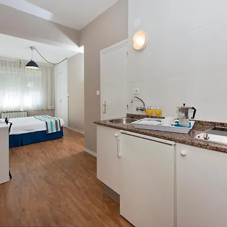 Aparthotel Estudios Aránzazu Santander