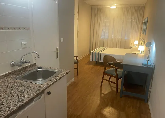 Estudios Aranzazu 2* Santander