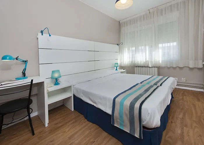 阿兰萨苏一室公寓酒店 2*